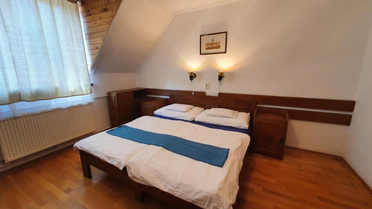 Harmonia Apartmanhaz バラトンレッレ エクステリア 写真
