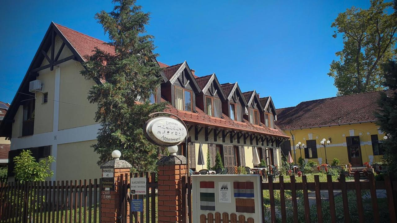 Harmonia Apartmanhaz バラトンレッレ エクステリア 写真